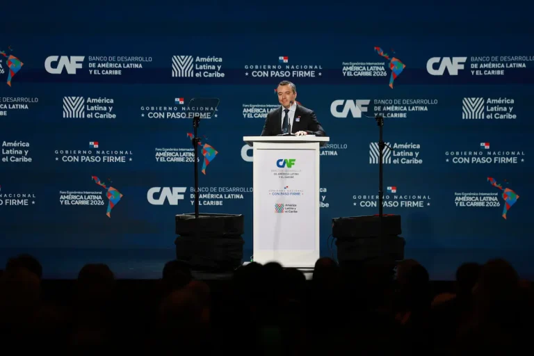 Emergencia de Estado obliga a Daniel Noboa a suspender su agenda en Panamá