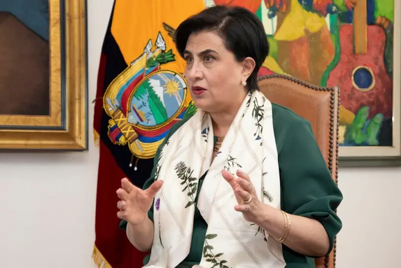 Ecuador mantiene tasa de seguridad y posterga reunión con Colombia