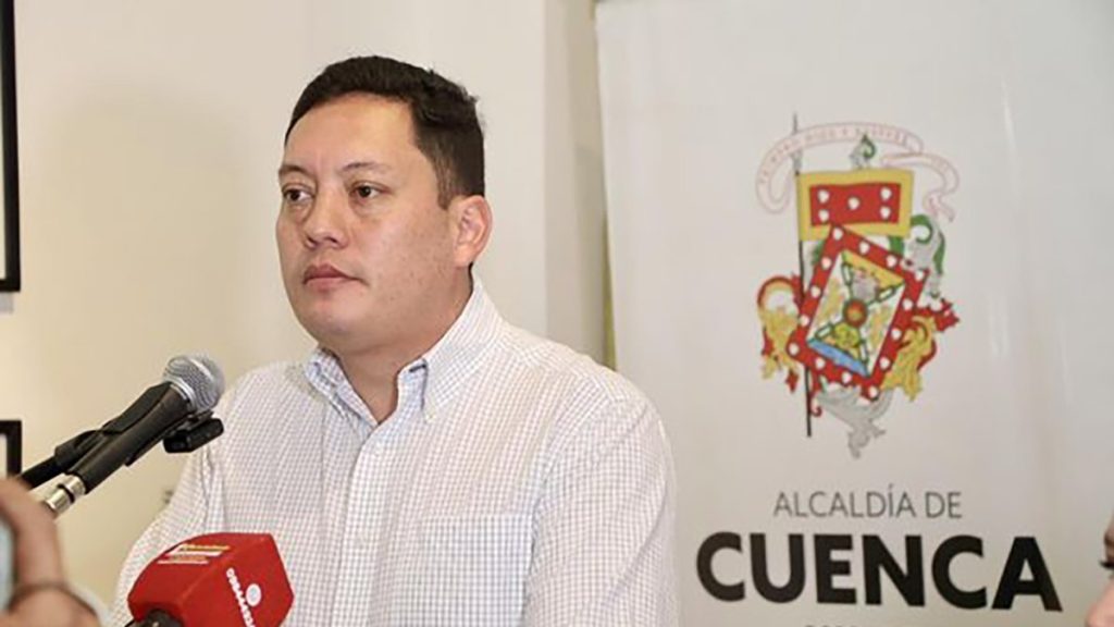 Alcalde de Cuenca pide voz en la Asamblea por reforma que pondría en riesgo programas sociales