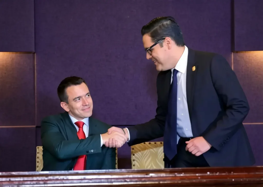 Noboa nombra a José Julio Neira como delegado permanente ante el directorio de Enami EP