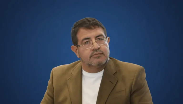 Salud investiga presuntos privilegios a exasambleísta detenido y destituye a director de centro médico