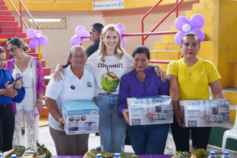 Más de 1.000 mujeres participaron en el primer encuentro de Mujeres ANA en Chone
