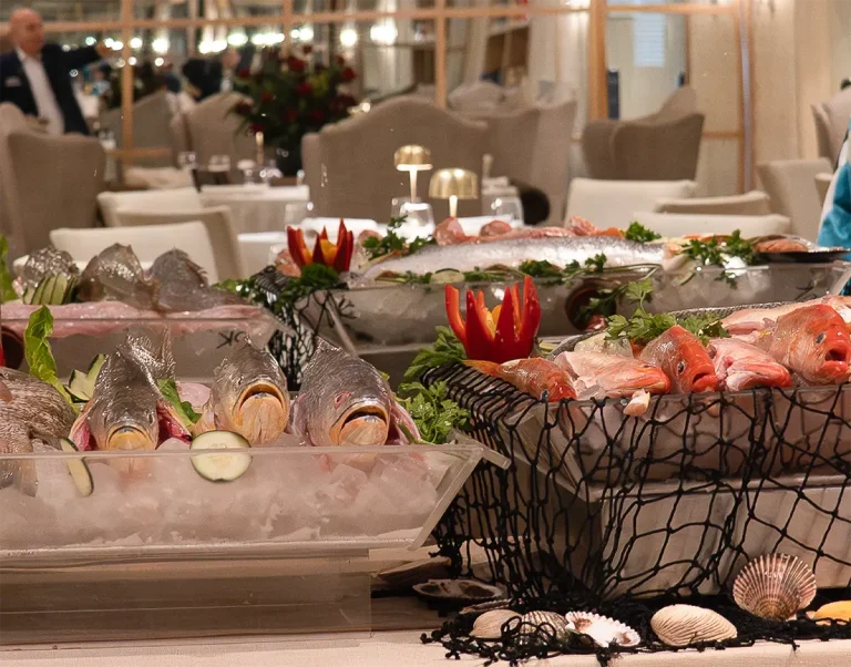 Le Gourmet celebra los sabores del mar con su festival de mariscos en vivo