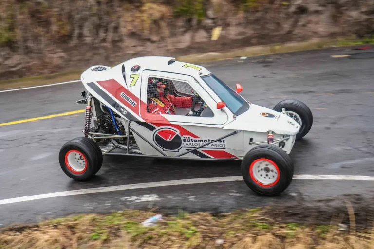Sebastián Palacios se llevó la victoria en la tercera fecha del Campeonato de Trepada de Montaña de Tungurahua 2026