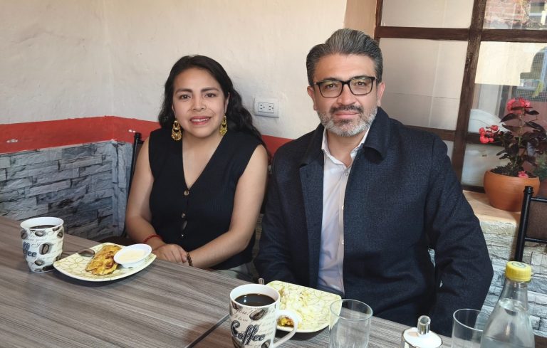 Marisol Peñaloza y Xavier Bermúdez mantienen reunión y destacan trabajo conjunto por Cuenca