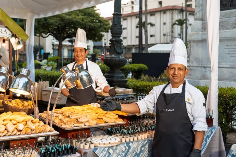 ¡Sabor a Guayaquil! El festival «Guayaquil de Mis Sabores» celebra su edición #29 por las fiestas julianas