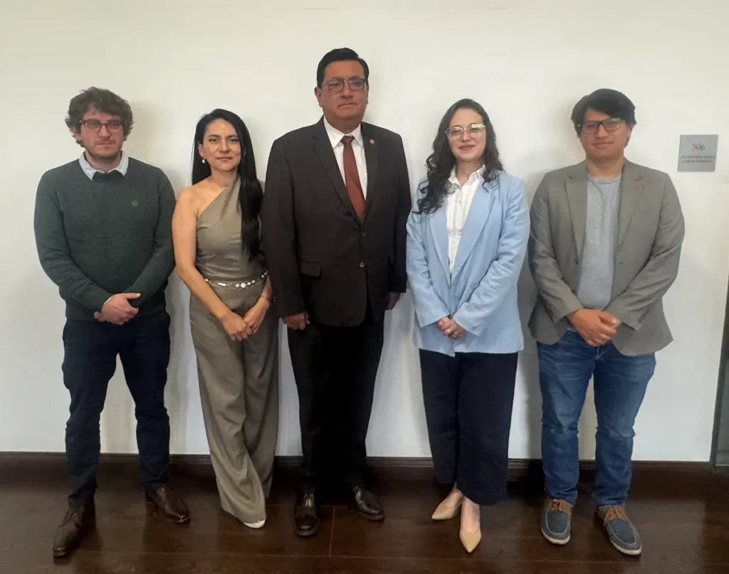 El desafío de la salud pública: Foro «Ecuador sin Diálisis» exige convertir la atención renal en una prioridad nacional