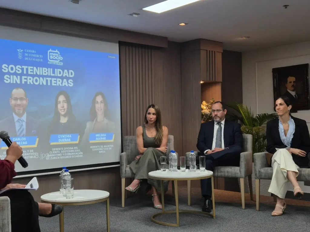 Alpina Ecuador proyecta su estrategia de sostenibilidad y desarrollo comunitario en el foro de la Cámara de Comercio de Guayaquil