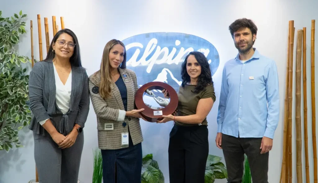 Título para la Web: Por el futuro de la niñez: Alpina y Fundación REDNI expanden su alianza contra la Desnutrición Crónica Infantil y llegan por primera vez a Carchi
