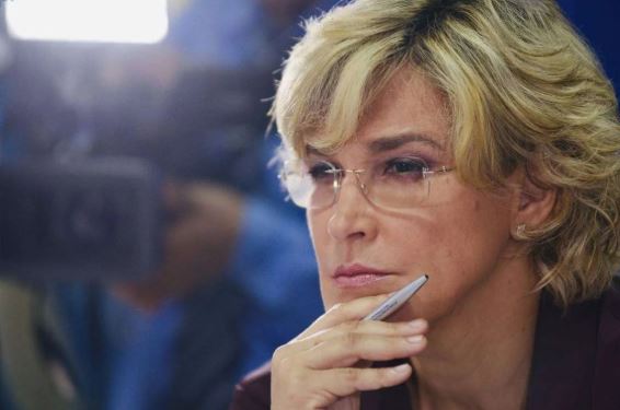 Cynthia Viteri buscará la Alcaldía de Guayaquil por Centro Democrático en las elecciones de 2026